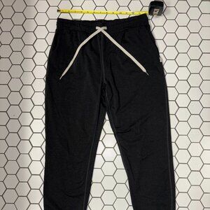 Vuori Women’s Performance Joggers Dark Gray Size M Athletic Lounge